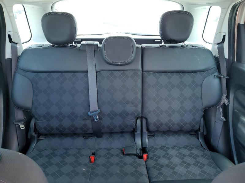 Photo 10 from auction – 2018 FIAT 500L with VIN ZFBCFAAH6JZ041481