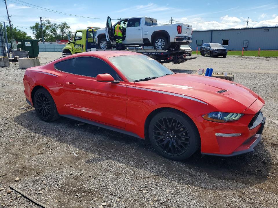 Photo 4 from auction – 2018 FORD MUSTANG with VIN 1FA6P8TH4J5163685