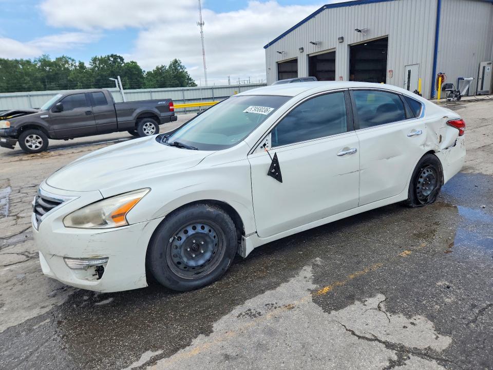 Photo 1 from auction – 2015 NISSAN ALTIMA with VIN 1N4AL3AP8FC179572