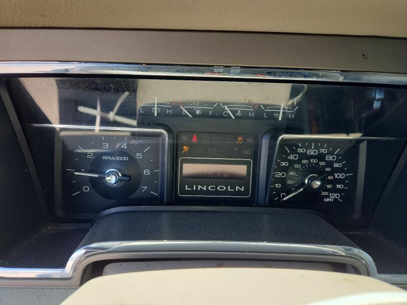 Photo 9 from auction – 2013 LINCOLN NAVIGATOR with VIN 5LMJJ2H51DEL06901