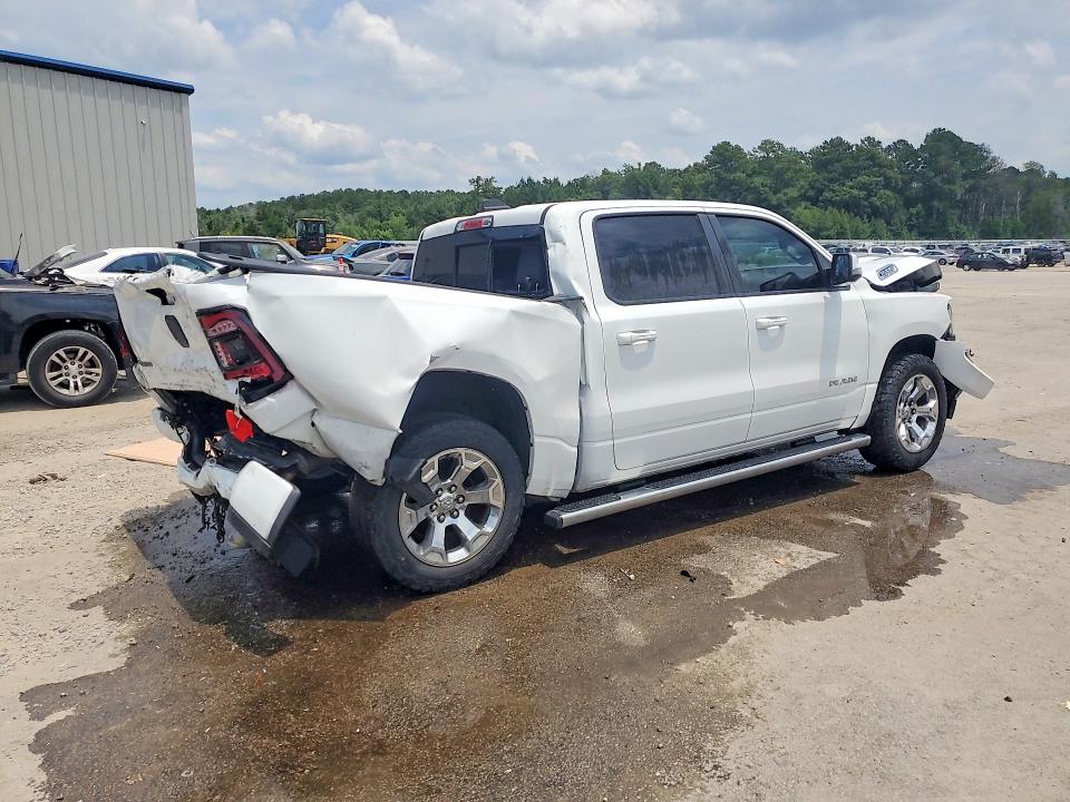 Photo 3 from auction – 2019 RAM 1500 with VIN 1C6SRFFT5KN820803