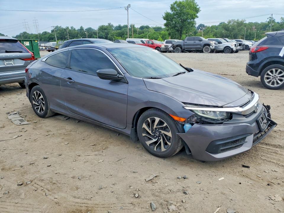 Photo 4 from auction – 2018 HONDA CIVIC with VIN 2HGFC4B0XJH303064