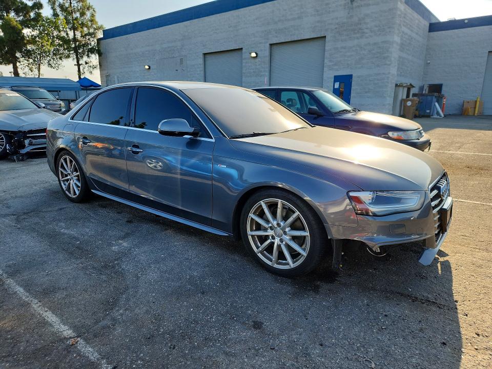 Photo 4 from auction – 2015 AUDI A4 with VIN WAUFFAFL0FN001478