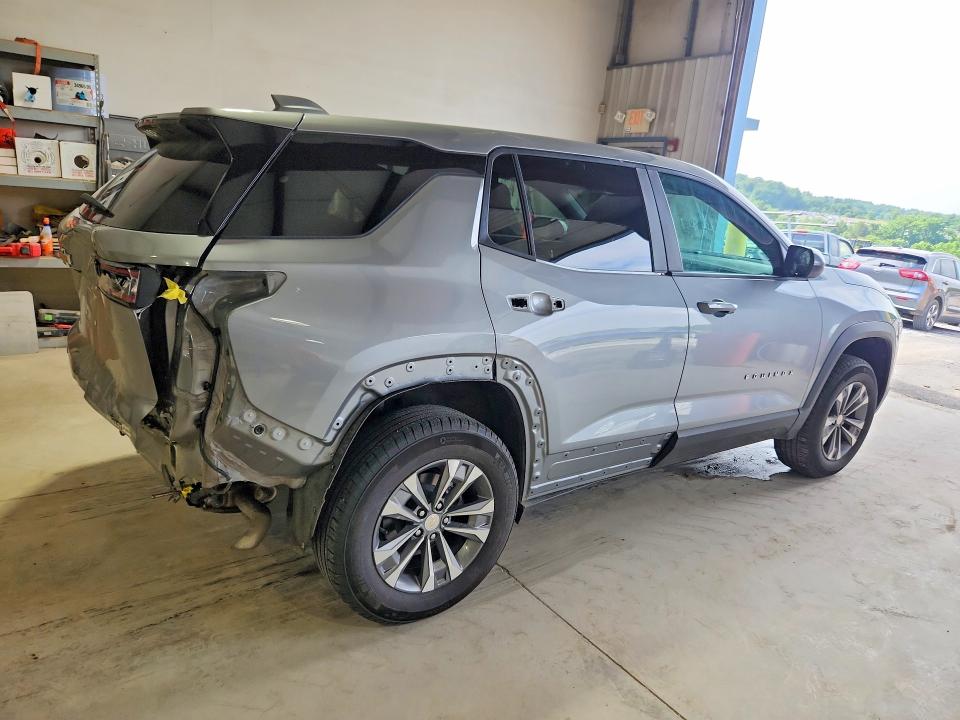 Photo 3 from auction – 2026 CHEVROLET EQUINOX with VIN 3GNAXPEG0TL105182