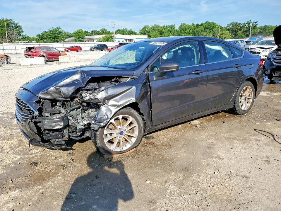 FORD FUSION 2020 with VIN 3FA6P0HD9LR220163 - Photo from auction
