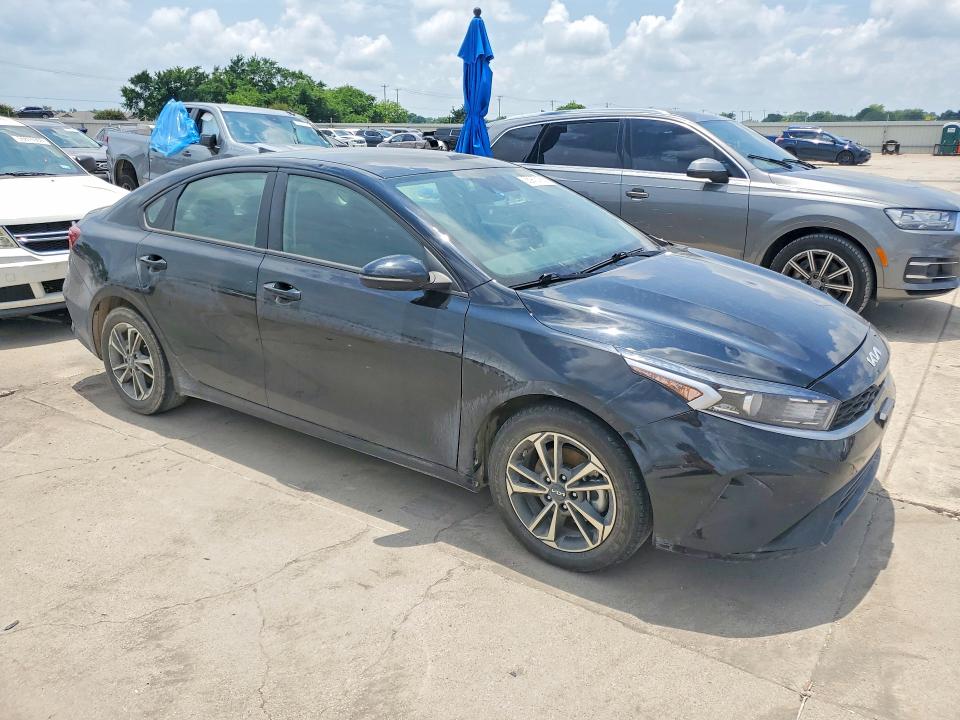 Photo 4 from auction – 2024 KIA FORTE with VIN 3KPF24AD1RE729383