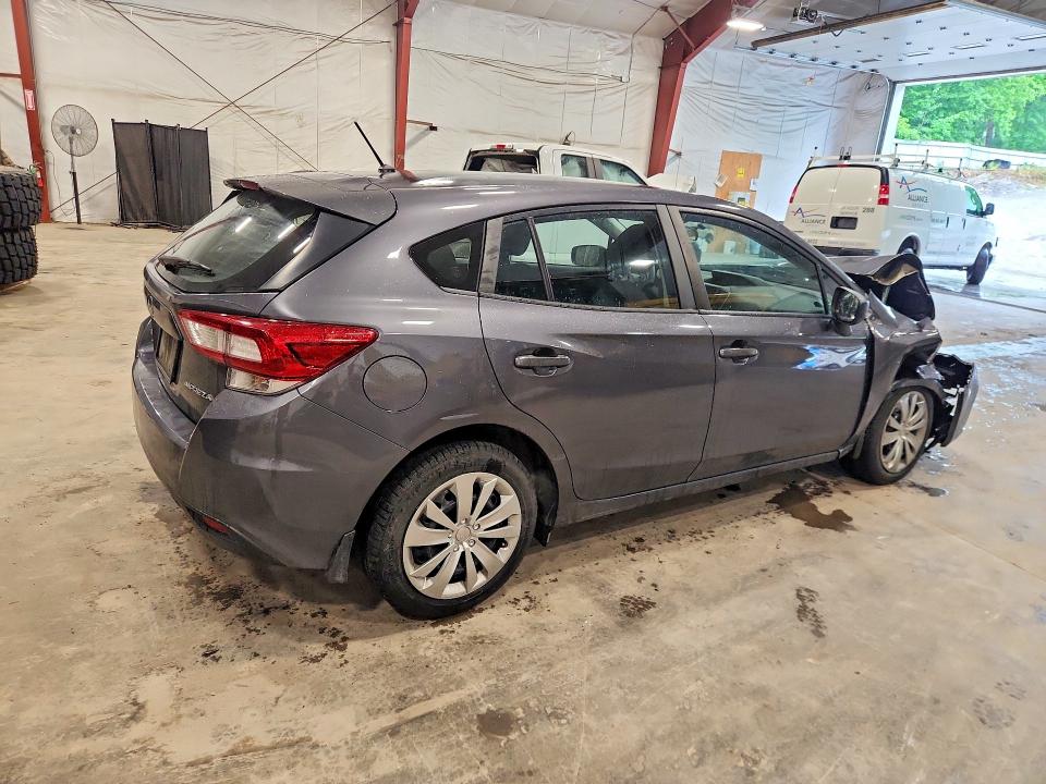Photo 3 from auction – 2018 SUBARU IMPREZA with VIN 4S3GTAA67J3745486