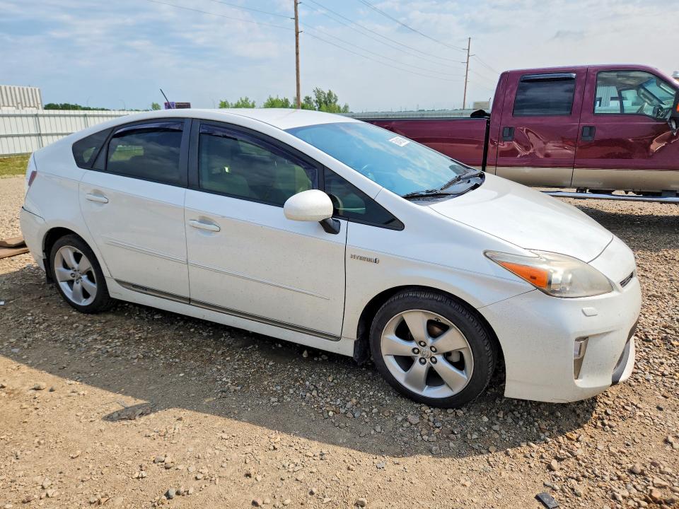 Photo 4 from auction – 2013 TOYOTA PRIUS with VIN JTDKN3DU1D5610264