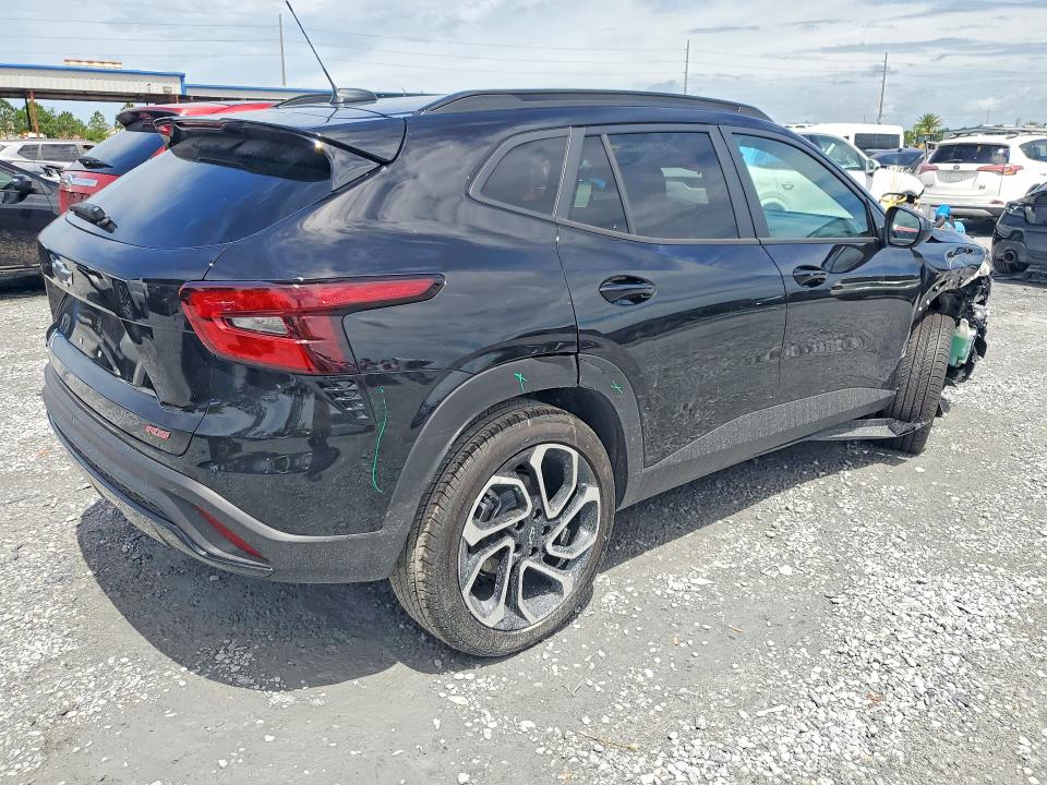 Photo 3 from auction – 2026 CHEVROLET TRAX with VIN KL77LJEPXTC071448