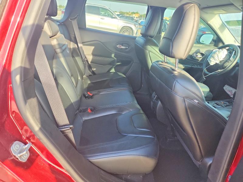 Photo 11 from auction – 2019 JEEP CHEROKEE with VIN 1C4PJLLB2KD369920