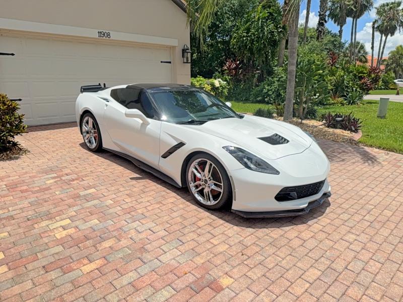 CHEVROLET CORVETTE 2016 with VIN 1G1YL2D71G5104192 - Photo from auction