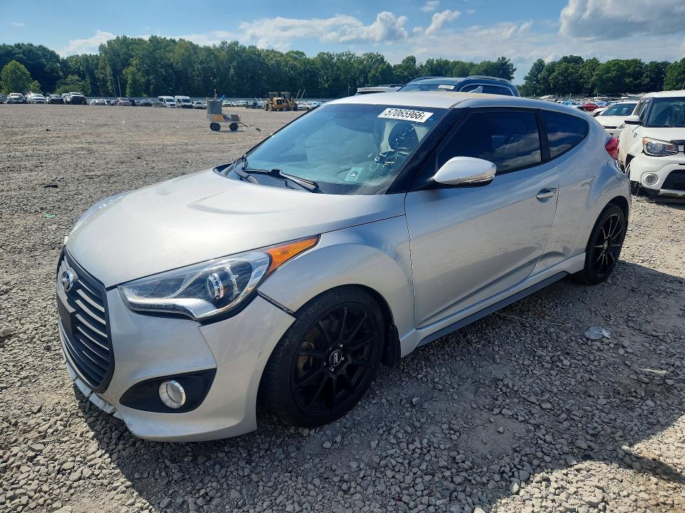 HYUNDAI VELOSTER 2016 with VIN KMHTC6AEXGU302640 - Photo from auction