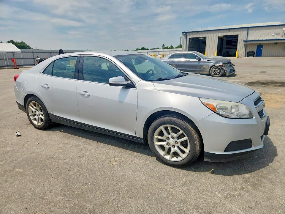 Photo 4 from auction – 2013 CHEVROLET MALIBU with VIN 1G11D5RR6DF113440