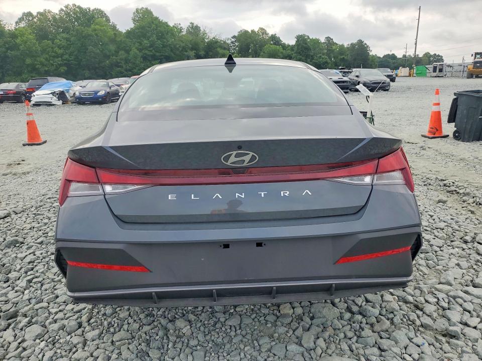 Photo 6 from auction – 2026 HYUNDAI ELANTRA with VIN KMHLL4DG4TU201248