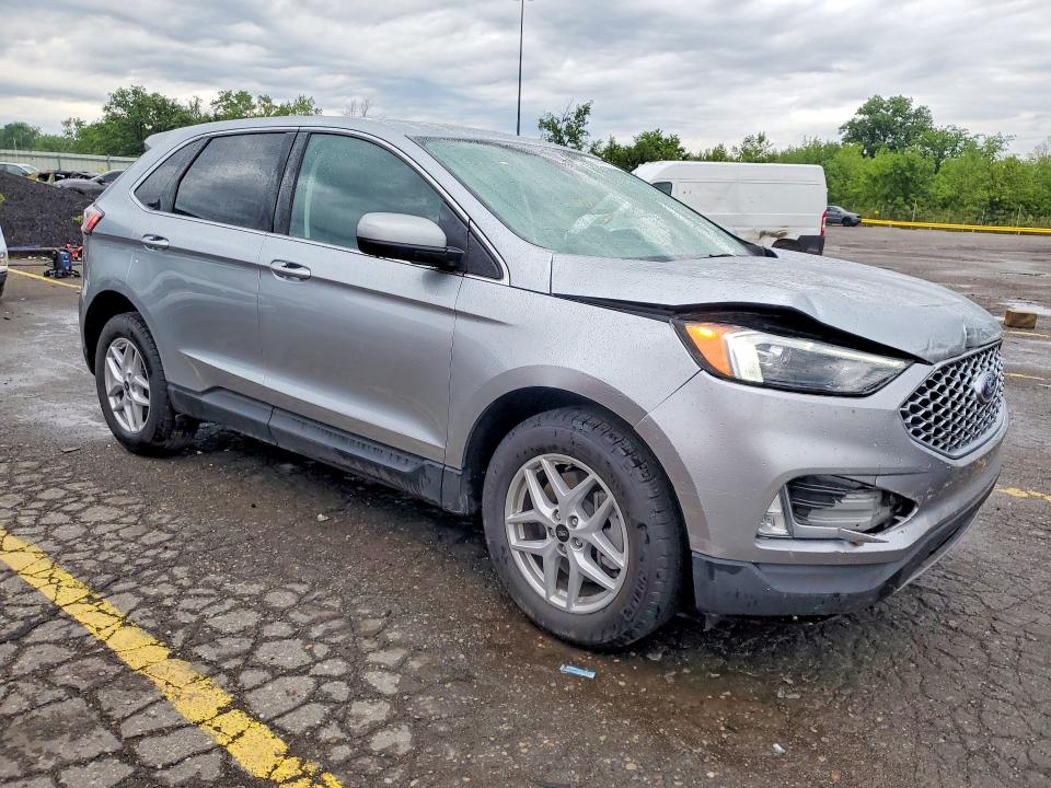 Photo 4 from auction – 2024 FORD EDGE with VIN 2FMPK4J93RBA12664