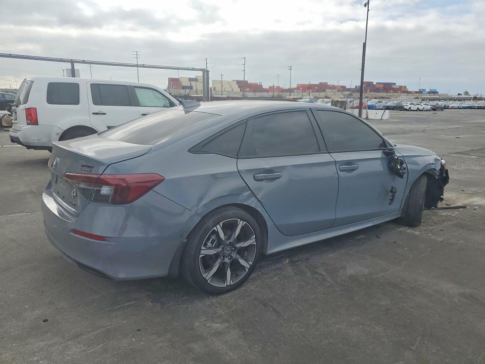 Zdjęcie 3 z aukcji – 2026 HONDA CIVIC z VIN 2HGFE4F86TH319615