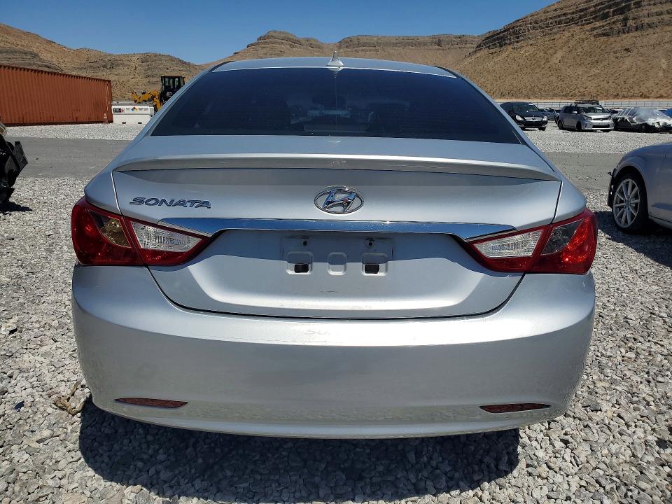 Photo 6 from auction – 2013 HYUNDAI SONATA with VIN 5NPEB4ACXDH791355