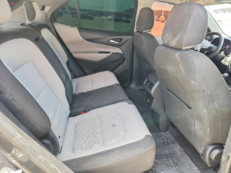 Photo 10 from auction – 2018 CHEVROLET EQUINOX with VIN 3GNAXREV7JS534865