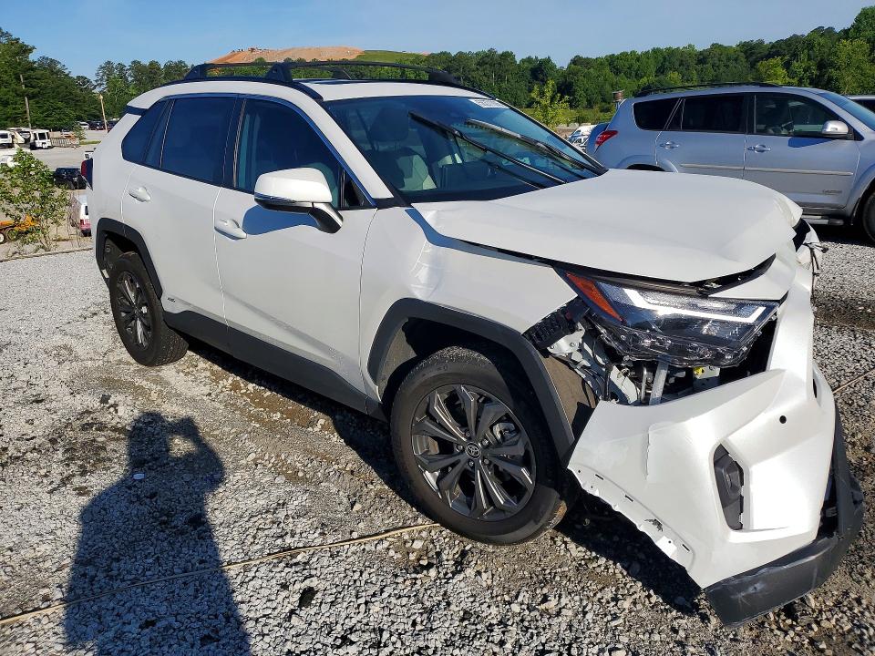 Photo 4 from auction – 2024 TOYOTA RAV4 with VIN 4T3B6RFV2RU140591