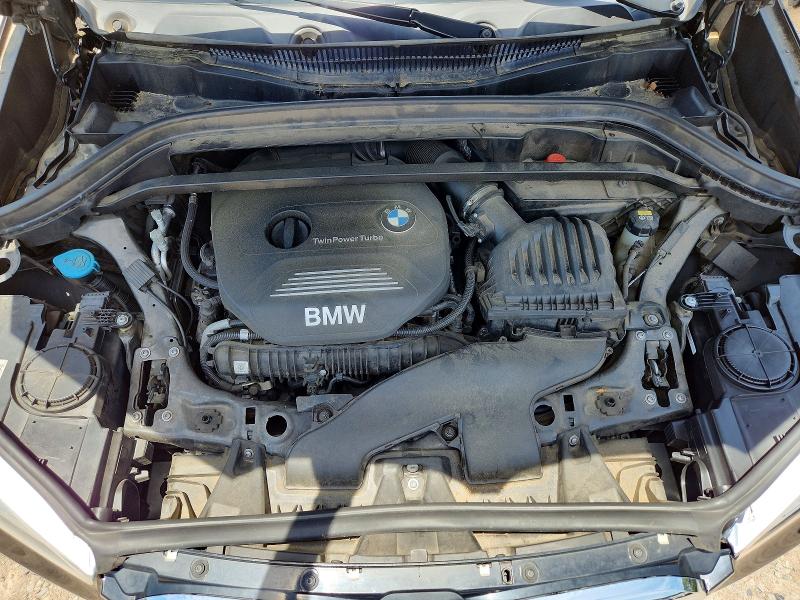 Photo 11 from auction – 2017 BMW X1 with VIN WBXHU7C35H5H37964