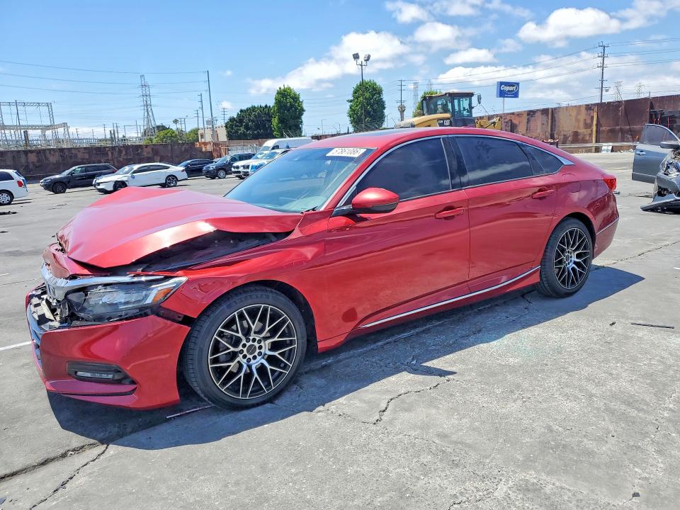 HONDA ACCORD 2018 with VIN 1HGCV1F56JA068484 - Photo from auction