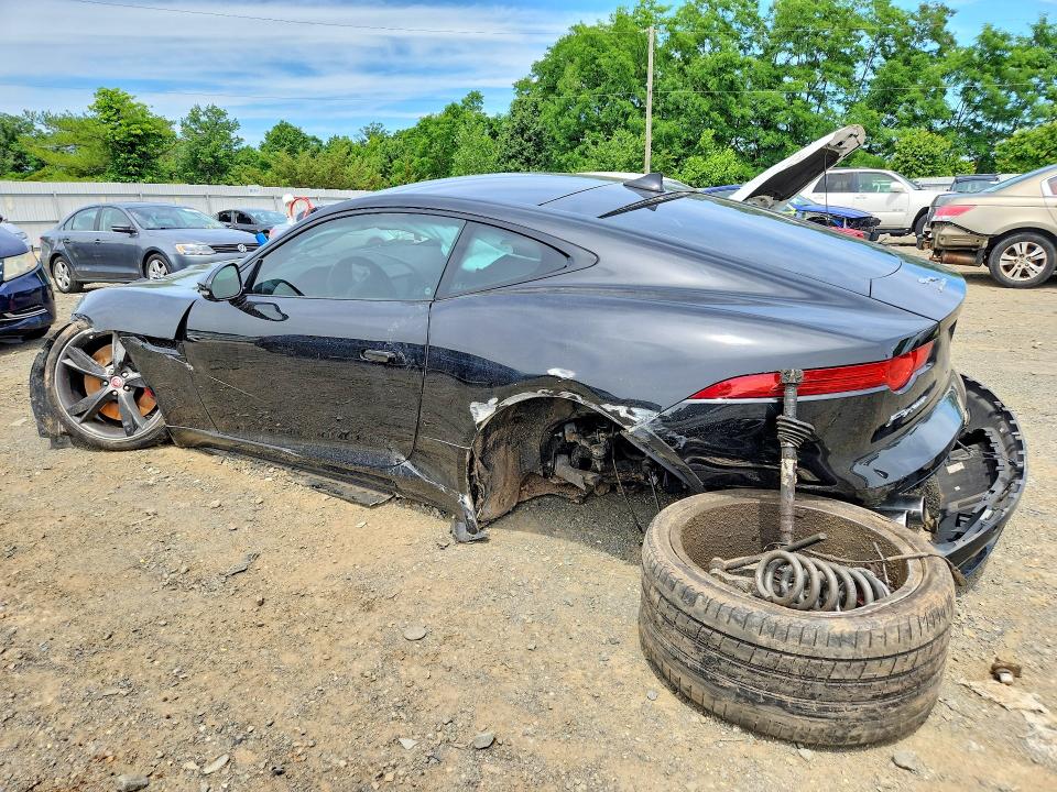 Zdjęcie 2 z aukcji – 2017 JAGUAR F-TYPE z VIN SAJWJ6DL7HMK36262