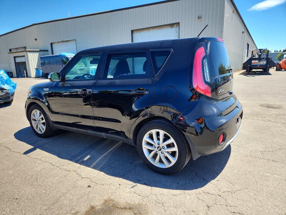 Photo 2 from auction – 2018 KIA SOUL with VIN KNDJP3A58J7615061