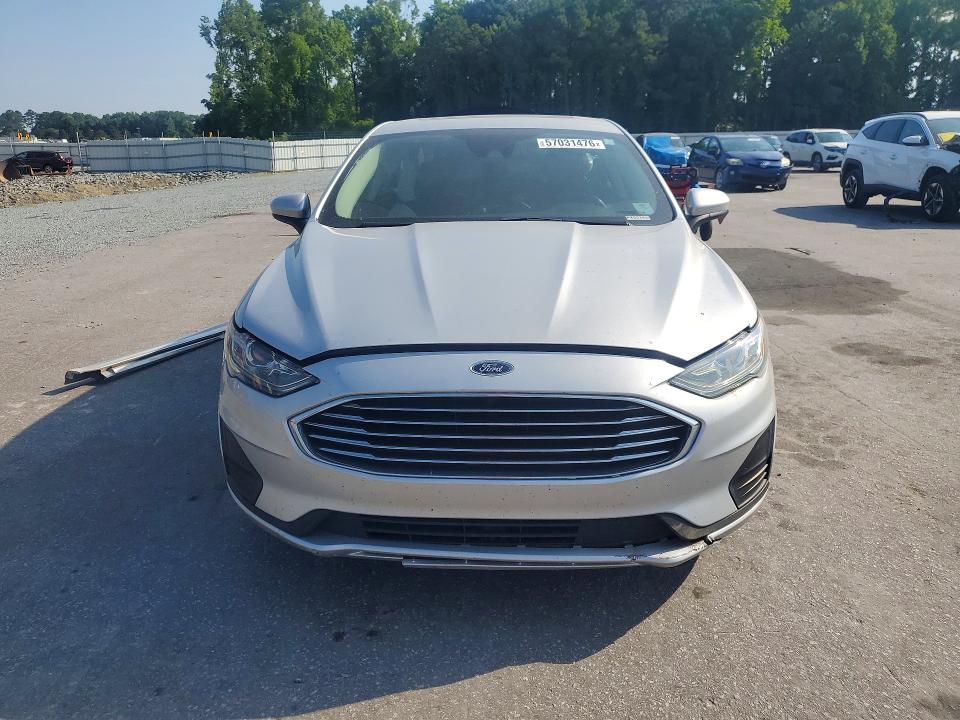 Photo 5 from auction – 2019 FORD FUSION with VIN 3FA6P0LU7KR167033