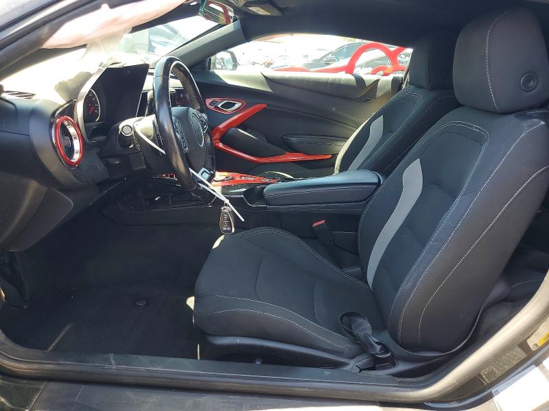 Photo 7 from auction – 2019 CHEVROLET CAMARO with VIN 1G1FB1RX0K0123657