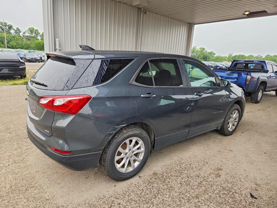 Photo 3 from auction – 2020 CHEVROLET EQUINOX with VIN 3GNAX5EV7LS584886
