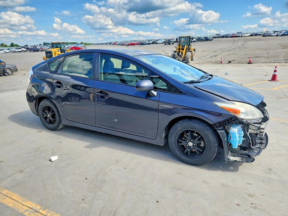 Photo 4 from auction – 2013 TOYOTA PRIUS with VIN JTDKN3DU4D5650483
