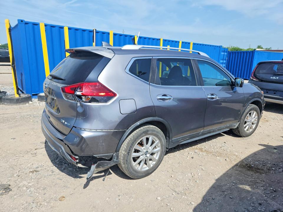 Photo 3 from auction – 2017 NISSAN ROGUE with VIN KNMAT2MV3HP521052
