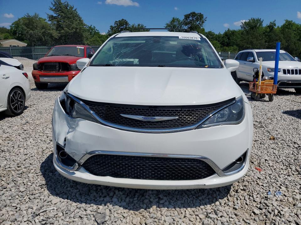 Photo 5 from auction – 2018 CHRYSLER PACIFICA with VIN 2C4RC1BG0JR120113