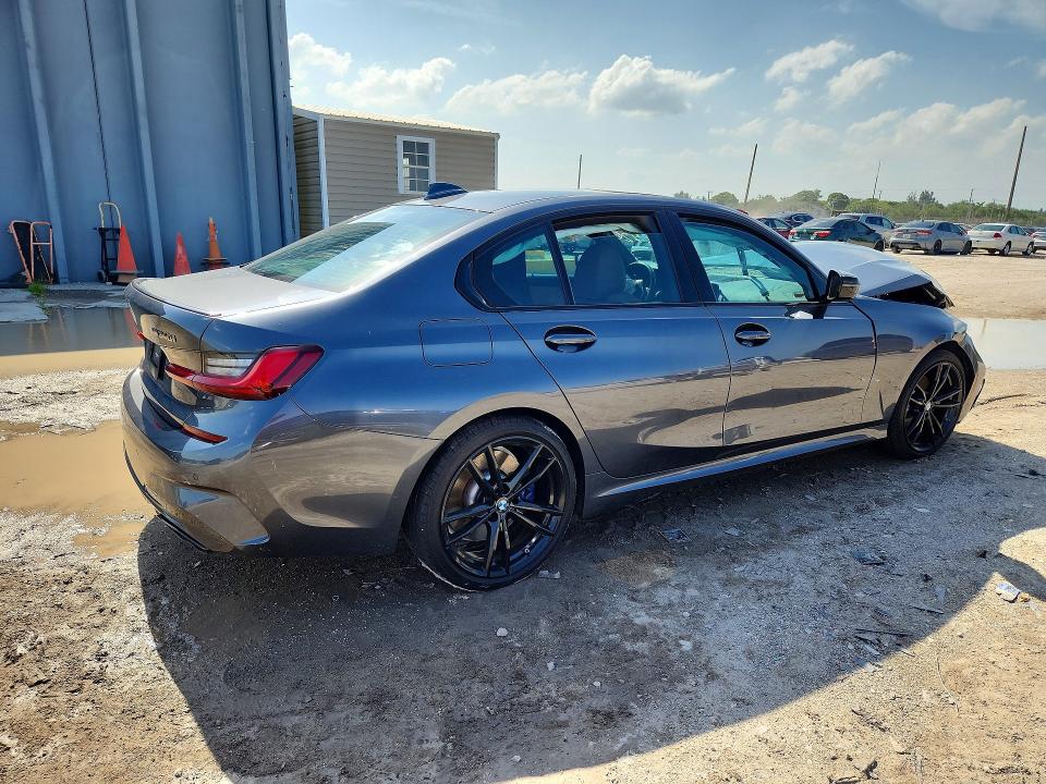 Фото 3 с аукциона – 2022 BMW M340XI с VIN 3MW5U9J07N8C62864