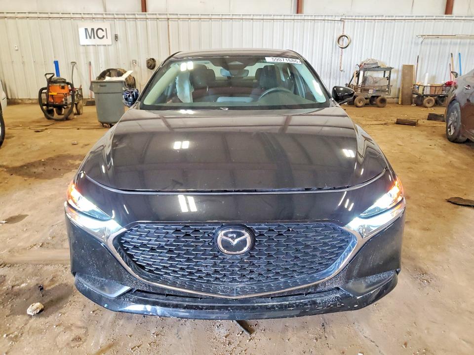 Photo 5 from auction – 2024 MAZDA 3 with VIN 3MZBPAAM8RM417059