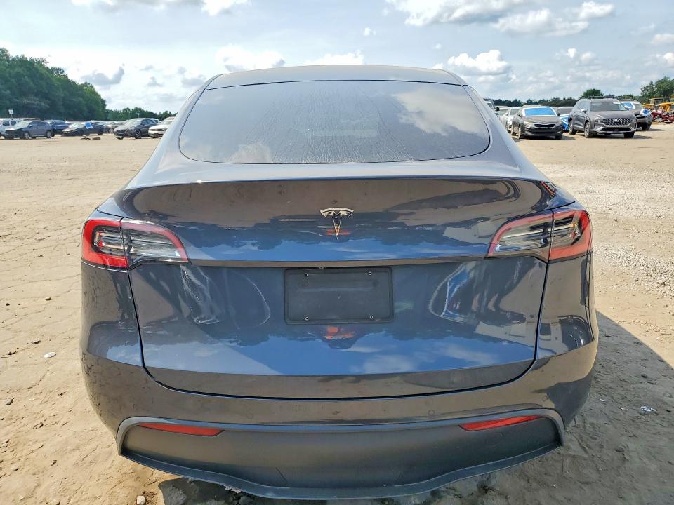 Photo 6 from auction – 2021 TESLA MODEL Y with VIN 5YJYGDEDXMF112992
