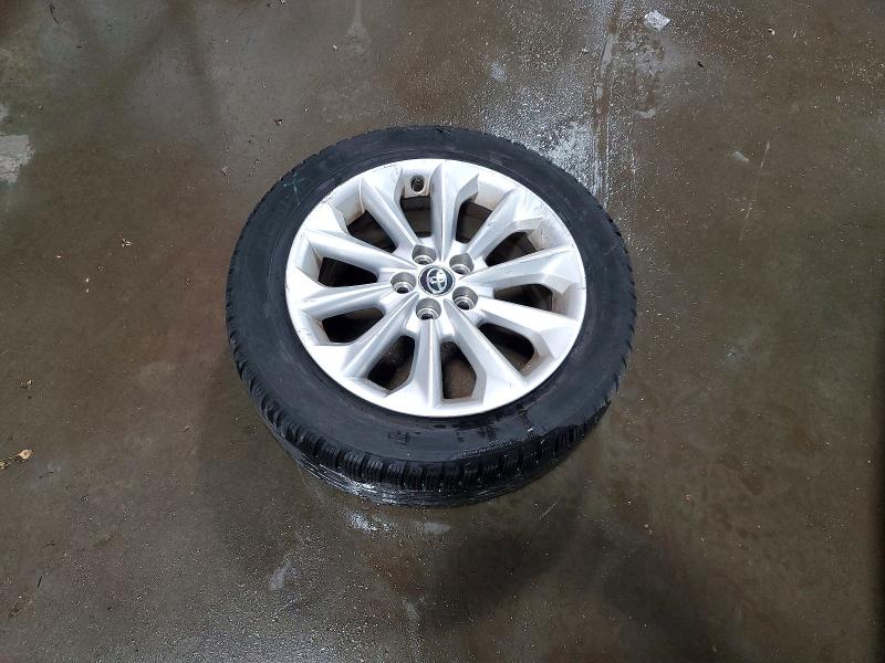 Photo 12 from auction – 2021 TOYOTA COROLLA with VIN JTDVPMAE5MJ130178