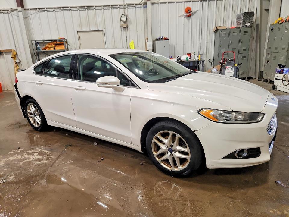 Photo 4 from auction – 2013 FORD FUSION with VIN 3FA6P0HRXDR106315