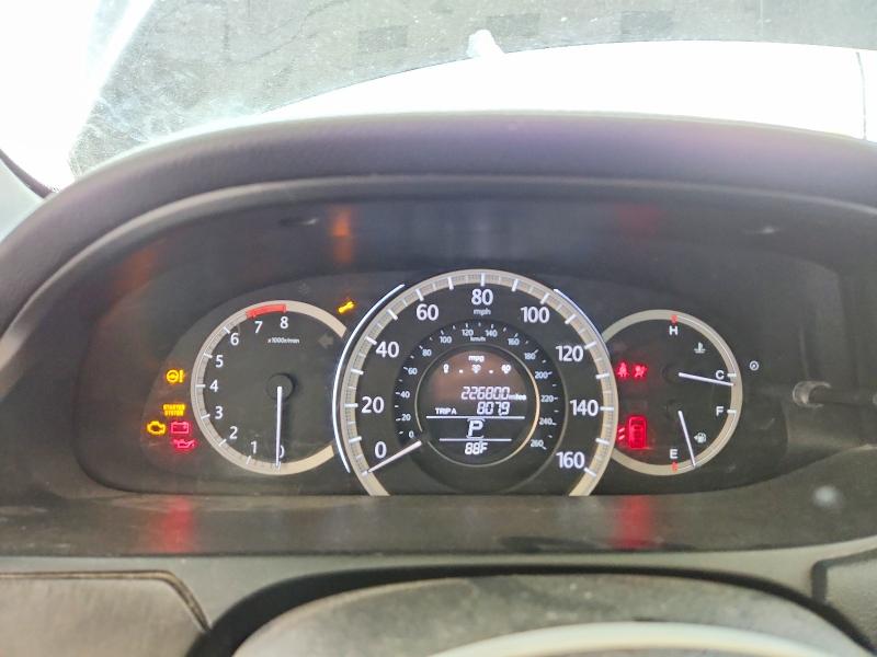 Photo 9 from auction – 2015 HONDA ACCORD with VIN 1HGCR2F83FA240451
