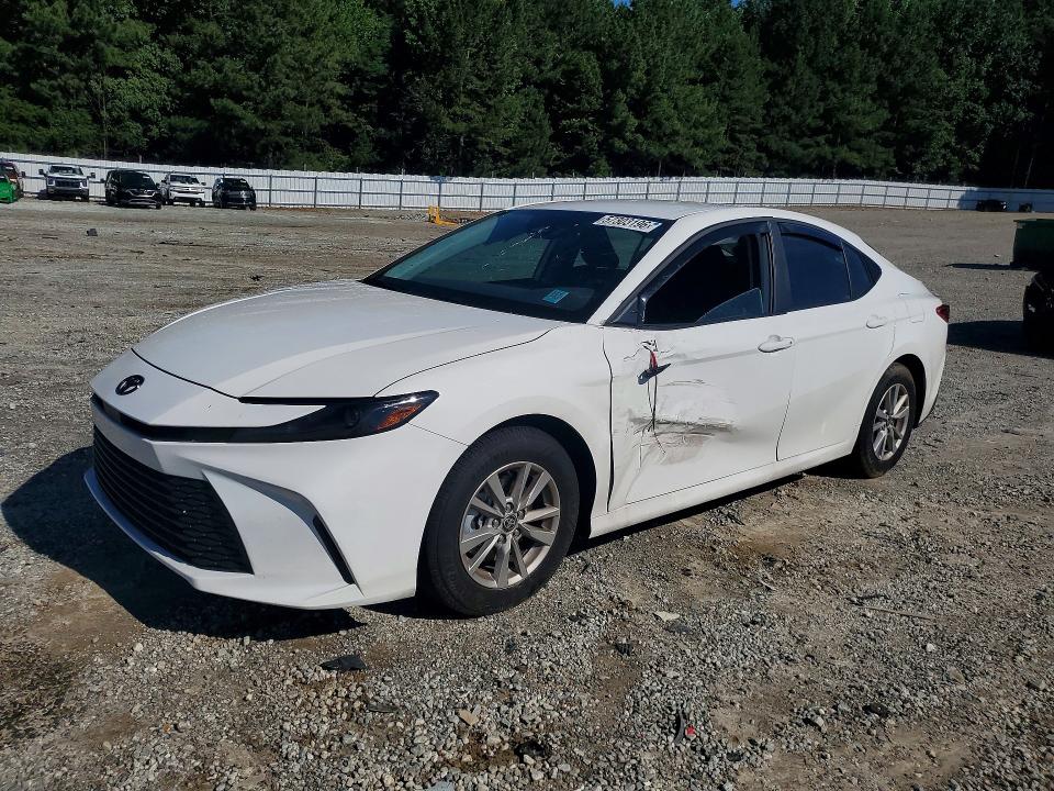 TOYOTA CAMRY 2025 with VIN 4T1DAACK0SU185305 - Photo from auction