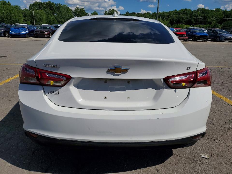 Photo 6 from auction – 2020 CHEVROLET MALIBU with VIN 1G1ZD5ST2LF038503