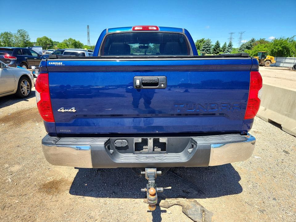 Photo 6 from auction – 2015 TOYOTA TUNDRA with VIN 5TFDW5F19FX433782
