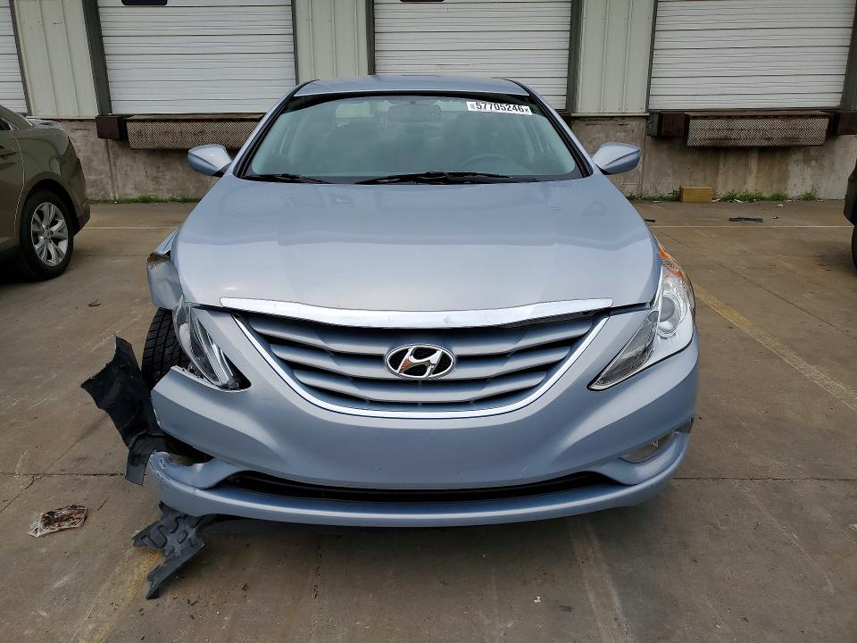 Photo 5 from auction – 2013 HYUNDAI SONATA with VIN 5NPEB4AC2DH587164