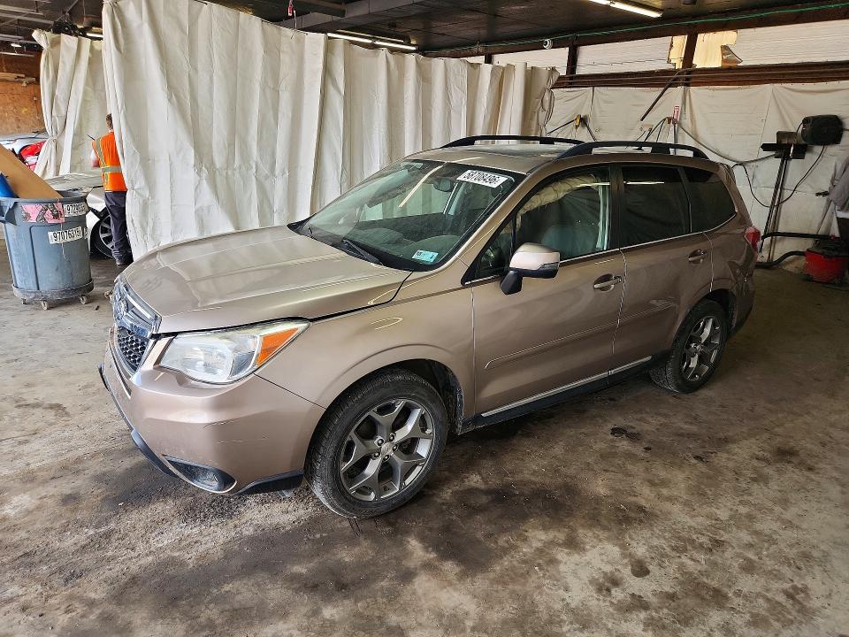 SUBARU FORESTER 2015 with VIN JF2SJAUC3FH500391 - Photo from auction