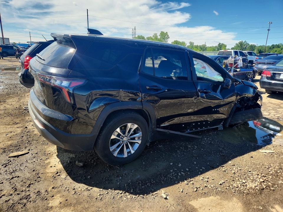 Photo 3 from auction – 2026 CHEVROLET EQUINOX with VIN 3GNAXHEG2TL389727