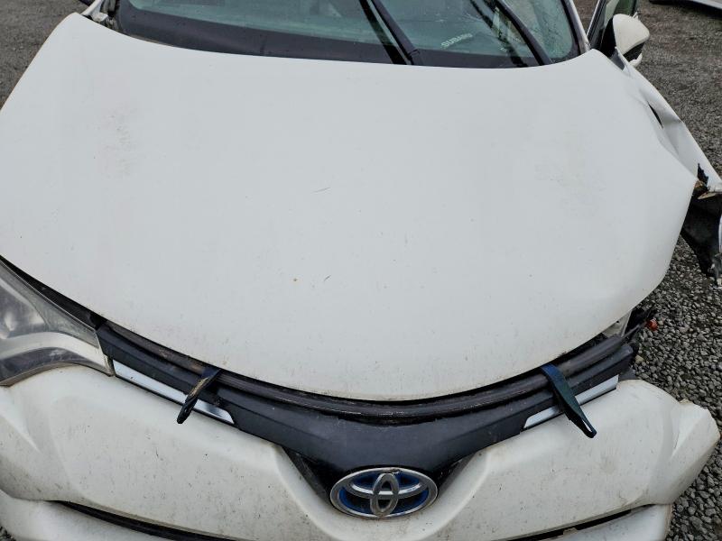 Photo 12 from auction – 2016 TOYOTA RAV4 HV with VIN JTMRJREV2GD055078