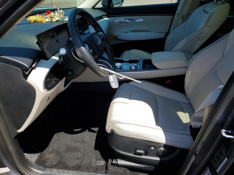 Photo 7 from auction – 2026 GENESIS GV70 with VIN 5NMMBDTB3TH043669