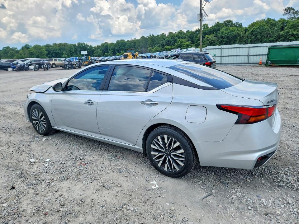 Photo 2 from auction – 2024 NISSAN ALTIMA with VIN 1N4BL4DV0RN362087