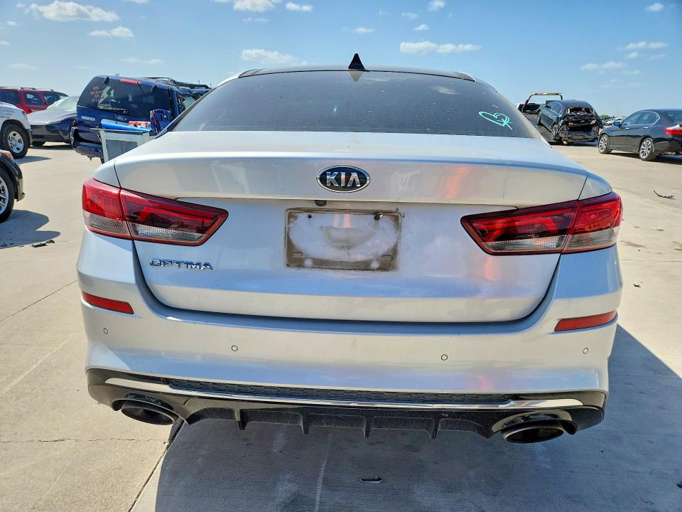 Photo 6 from auction – 2020 KIA OPTIMA with VIN 5XXGT4L39LG444340