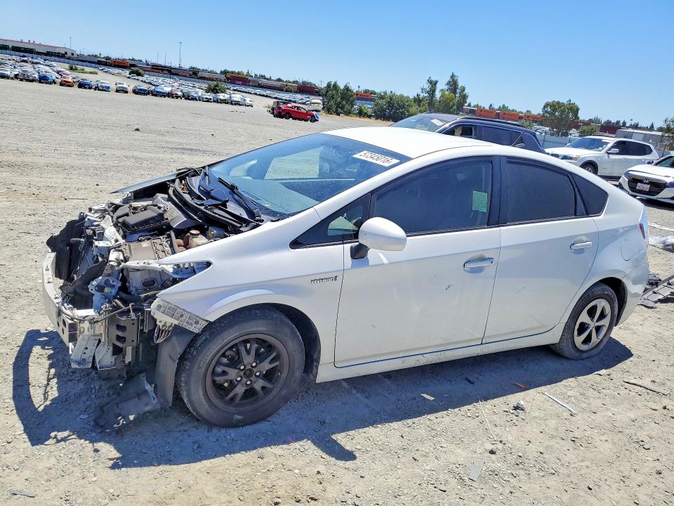 TOYOTA PRIUS 2015 with VIN JTDKN3DU3F1998480 - Photo from auction